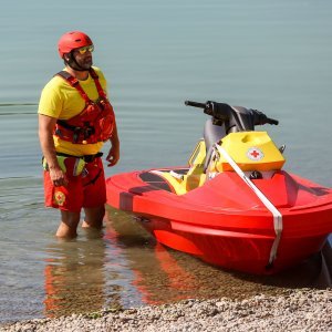 Novo plovilo za spašavanje utopljenika RescueRunner