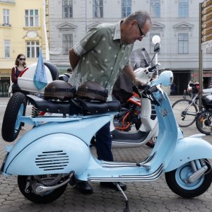 Susret ljubitelja Vespi u Zagrebu