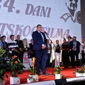 U Orašju svečano otvoreni 24. Dani hrvatskog filma "Ivo Gregurević"