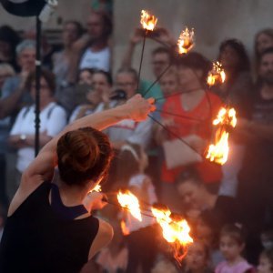 Šibenik: Atraktivan nastup skupine Artistika