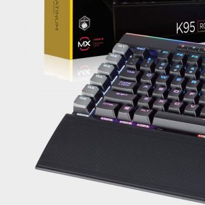 Corsair K95 RGB Platinum