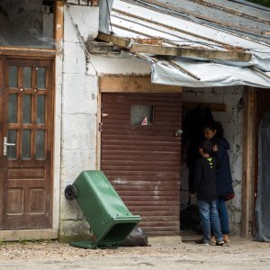 Život migranata u izbjegličkim kampovima u Bihaću