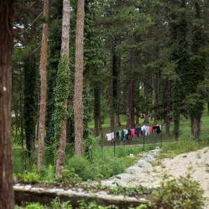 Život migranata u izbjegličkim kampovima u Bihaću