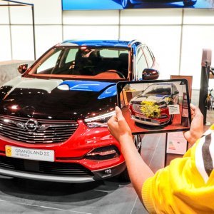 Opel na IAA Frankfurt 2019. - Proširena stvarnost Grandland X-Hybrid4
