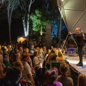 Dubrovnik: Grupa Parni valjak za kraj ljeta u Valamaru održala je koncert