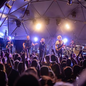 Dubrovnik: Grupa Parni valjak za kraj ljeta u Valamaru održala je koncert