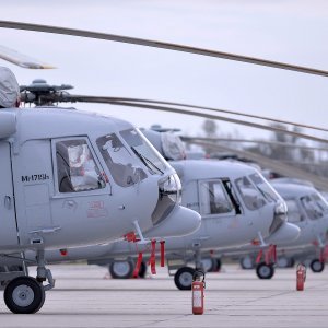 Prezentacija remontiranih helikoptera Mi-171sh