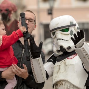 Star Wars tjedan u Osijeku završen mimohodom sudionika po Tvrđi