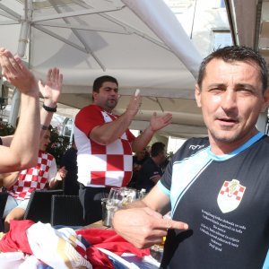 Hrvatski navijači na ulicama Splita