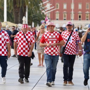 Hrvatski navijači na ulicama Splita