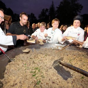 Omlet od 100 kilograma vrganja i tisuću jaja