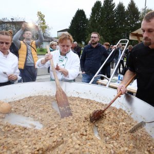 Omlet od 100 kilograma vrganja i tisuću jaja