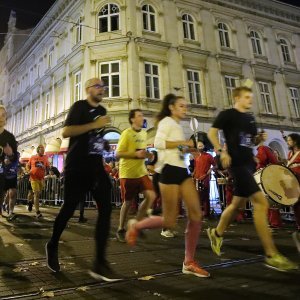 8. Zagrebački noćni cener na ulicama grada