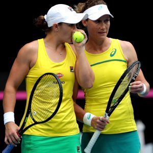 Fed Cup finale, Francuska - Australija, meč parova