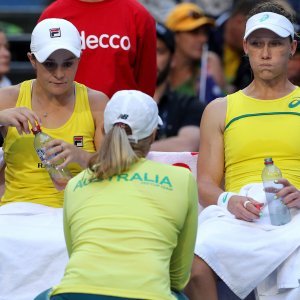 Fed Cup finale, Francuska - Australija, meč parova