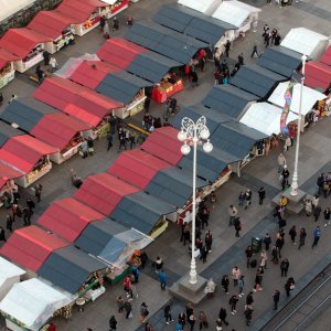 Drvene kućice na glavnom zagrebačkom trgu