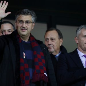 Andrej Plenković, Davor Šuker