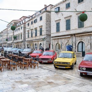 Oldtimeri na Stradunu