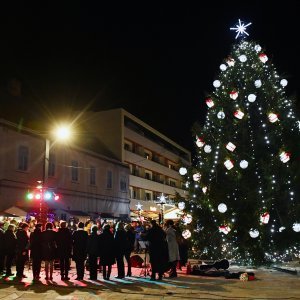 Advent u Sisku