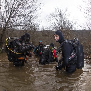 Zaron u jezero Ponikve