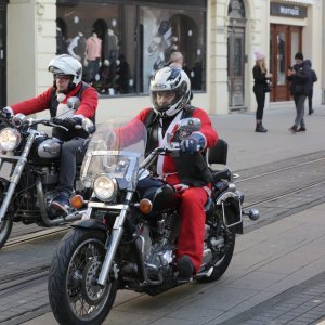 Osijek: Humanitarna akcija Motomrazovi na gradskim ulicama