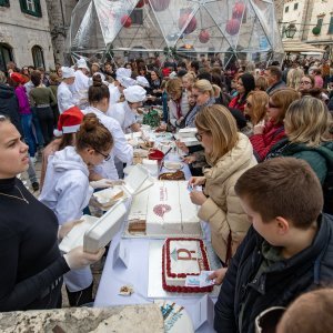 Humanitarna manifestacija Torta party u organizaciji Turističke zajednice Dubrovnika