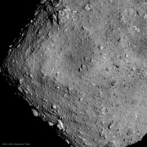 Japanska sonda probila rupu u asteroidu