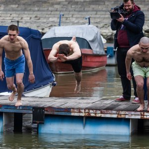 Kupanje u Dravi za Silvestrovo