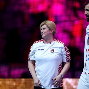 Predsjednica Grabar-Kitarović čestitala srebrnim rukometašima