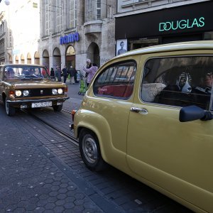 Zagreb: Vesela fašnička povorka prodefilirala je centrom grada