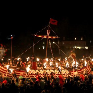 Vikinški festival Up Helly Aa u Lerwicku