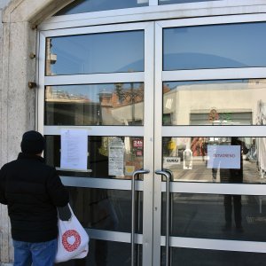 Pulska gradska tržnica i zelena tržnica prestale s radom do dalnjeg