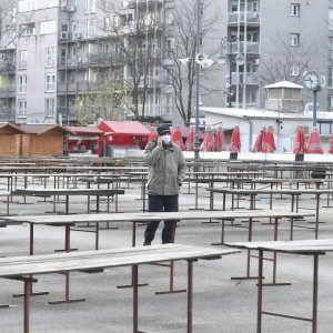 Zagreb: Zatvorena tržnica Kvatrić