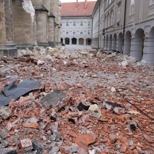 Zagreb - četvrti dan od razornog potresa