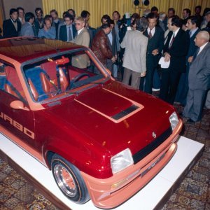 R5 Turbo u listopadu 1978, Pavillon d'Ermenonville, prije premijere na Salon de l'Auto