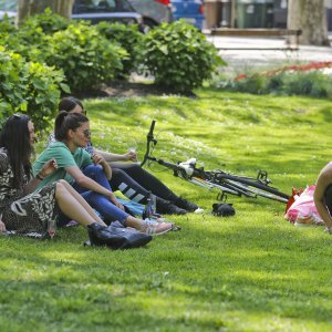 Zagreb: Nakon djelomičnog popuštanja sigurnosnih mjera grad živnuo