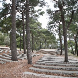 Split: Marjanske klupe i pozornica ove godine na Praznik rada zbog korone potpuno su prazne