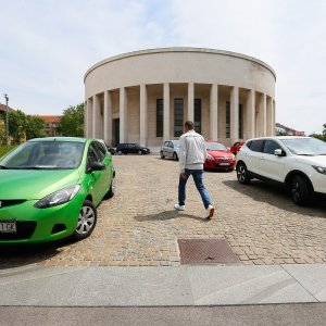 Trg žrtava fašizma