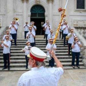 Dubrovnik: Obilježavanje Dana državnosti na gradskim ulicama