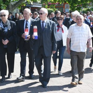 Sisak: Povodom Dana državnosti izaslanstva položila vijence i upalila svijeće