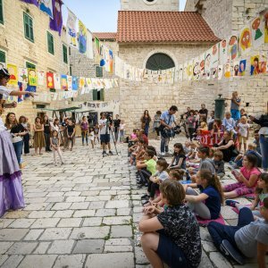 Šibenik: Na Dječjem festivalu održan sajam knjige