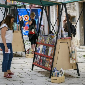 Šibenik: Na Dječjem festivalu održan sajam knjige