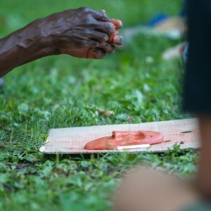 U parku Ribnjak održana radionica izrada afričkih maski uz zvukove bubnjeva