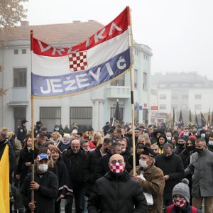 U posebnim epidemiološkim mjerama krenula Kolona sjećanja