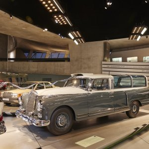 Muzej Mercedes-Benz
