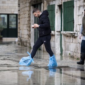 Poplavljene ulice Omiša