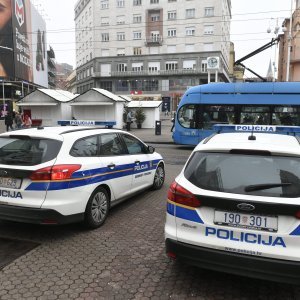 Pojačana policijska kontrola u centru Zagreba na dan uvođenja strožih mjera