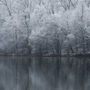 Prvi ovogodišnji snijeg zabijelio je Maksimir