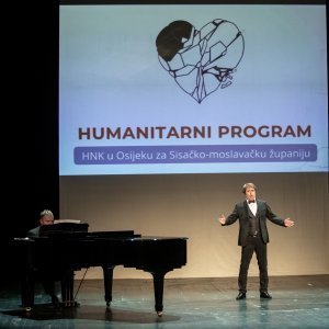 Osječki HNK održao humanitarni koncert za pomoć Sisačko-moslavačkoj županiji