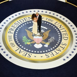 Prvi ples Donalda i Melanije Trump nakon pobjede na predsjedničkim izborima